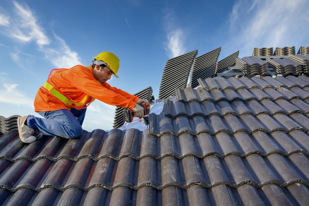 Asphalt Shingle Roofing in Jarrell, TX