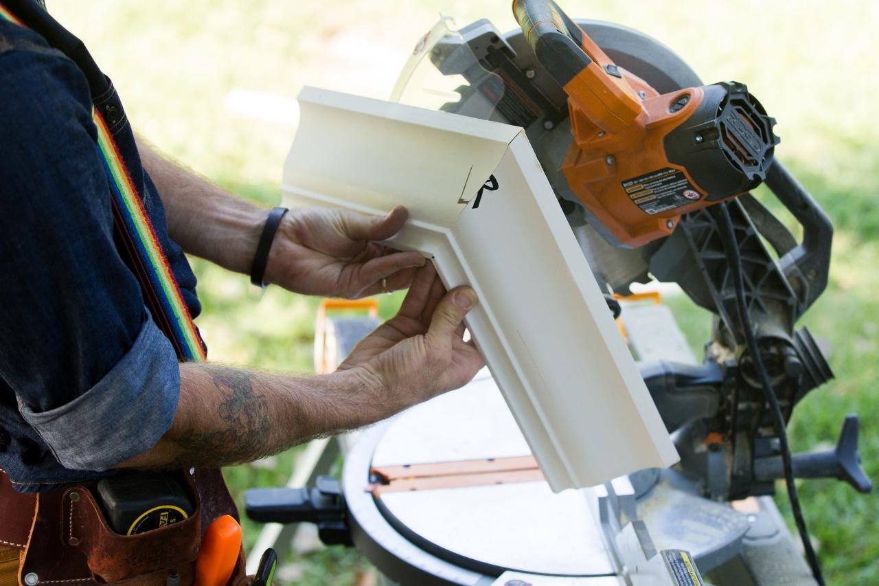 Crown Molding Installation Guelph