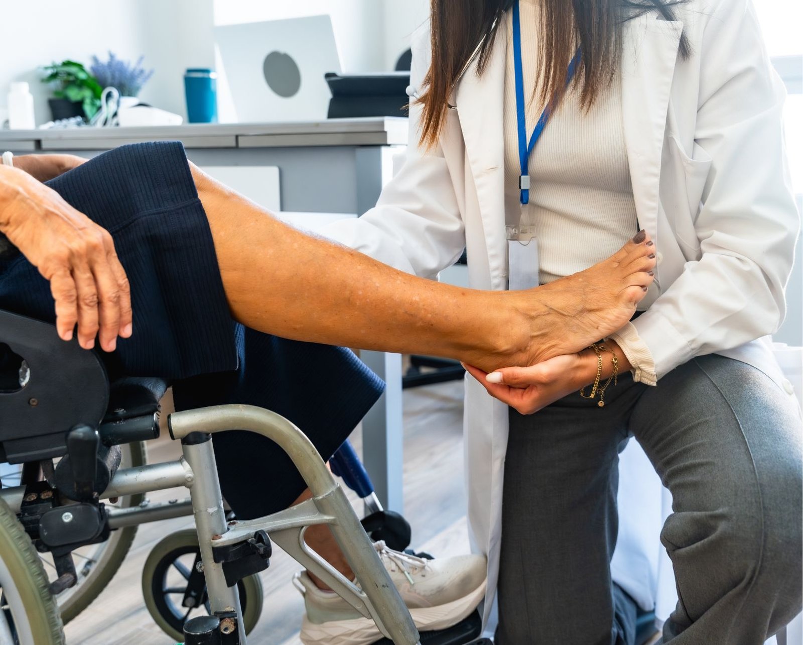 Flat Foot Physiotherapy: Exercises and Techniques to Improve Foot Function and Reduce Pain