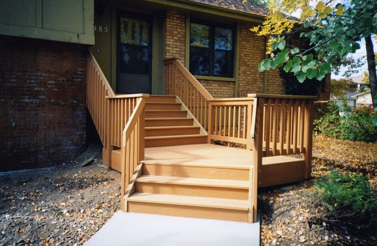 Side entrance contractors Mississauga